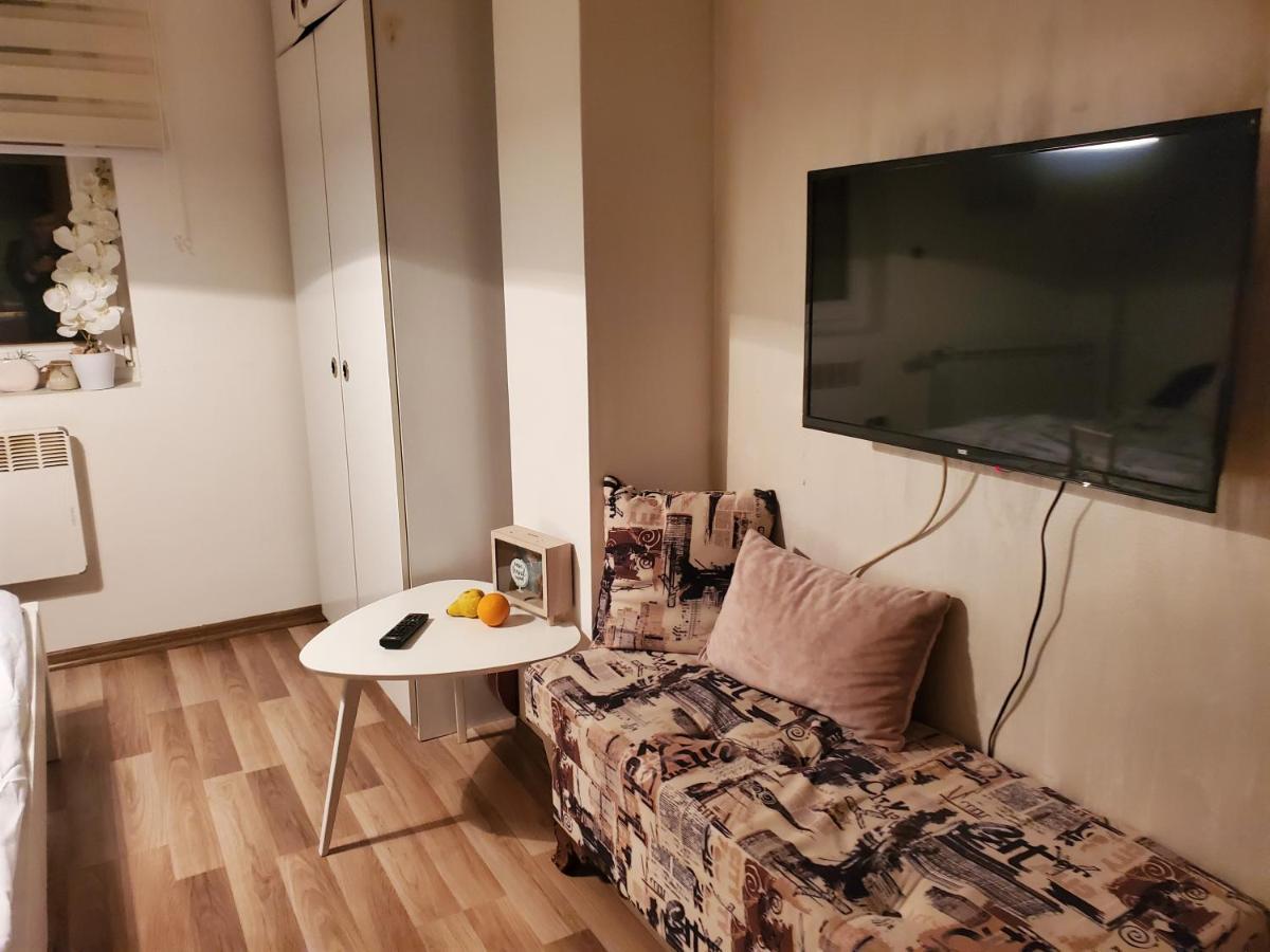 Sleep And Drive Suites Sarajevo Exterior foto